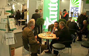 Regelmäßige Messebeteiligung